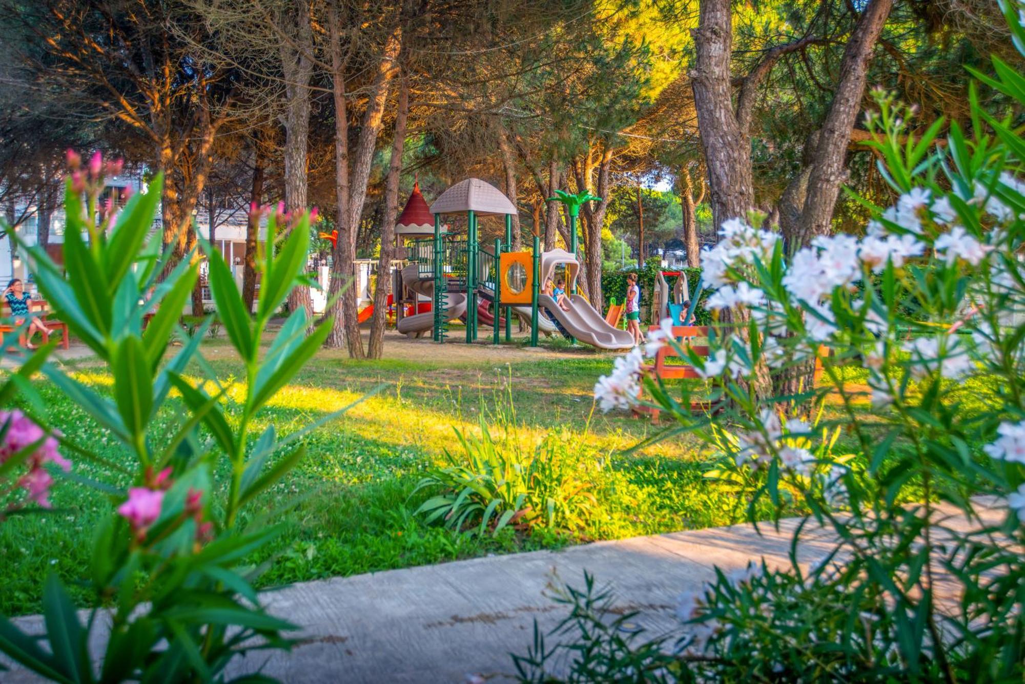 Marea Курортний комплекс 4*